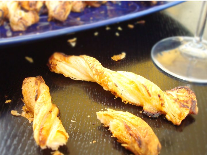 Nov12-straw-gingerbread4 Fennel seed and Apple Cheese Straws